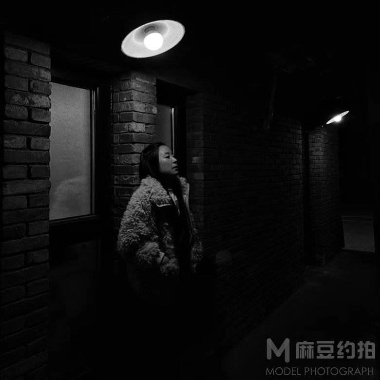 夜景模特