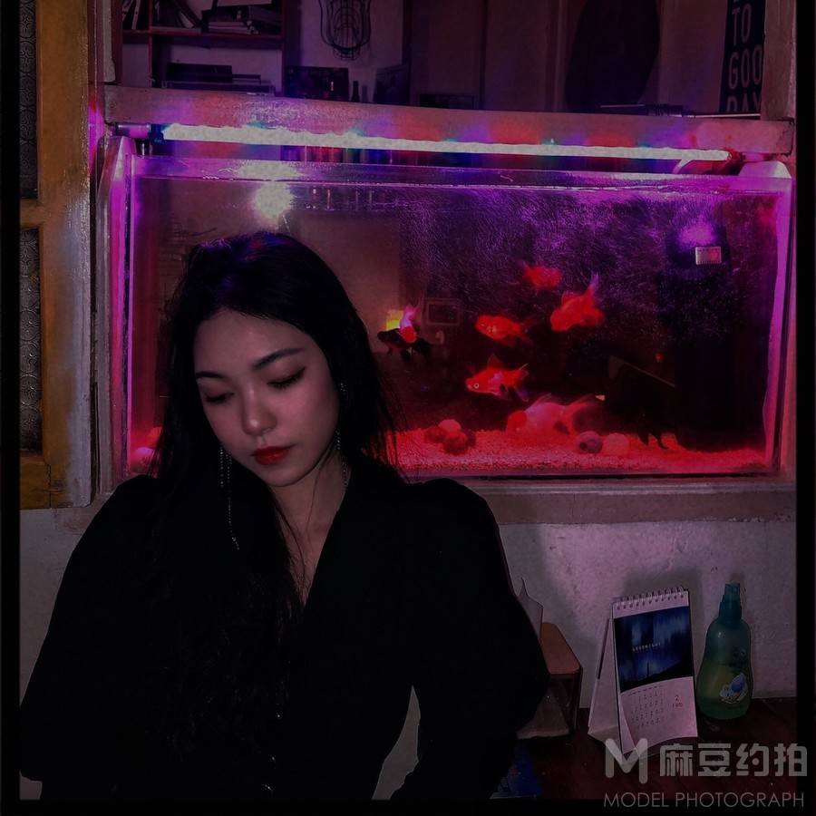 妆容模特