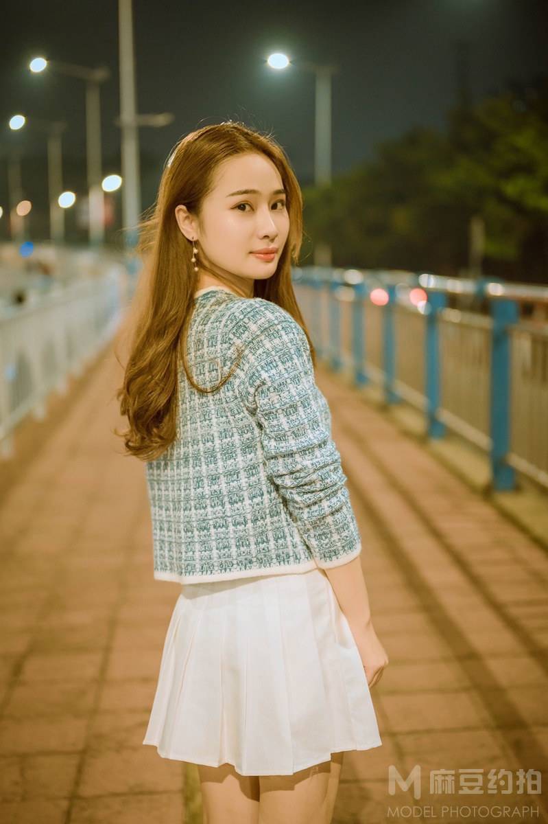 夜景模特