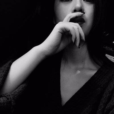 黑白模特