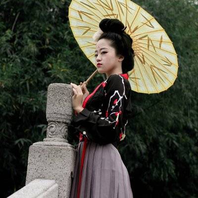 汉服模特
