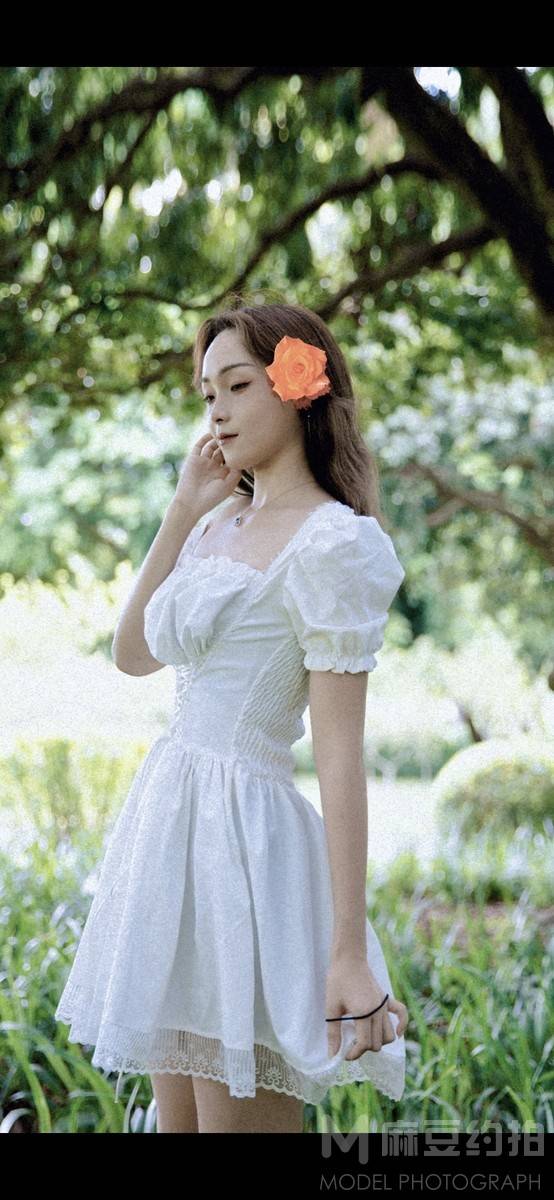 清新模特