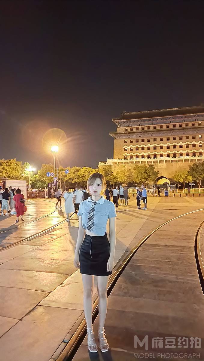 民国模特