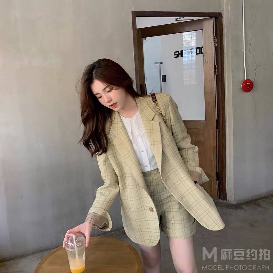 商务模特