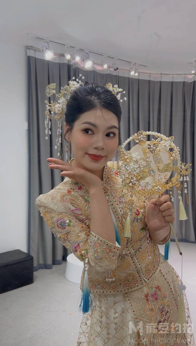 妆容模特