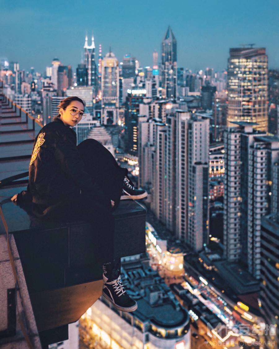 夜景模特