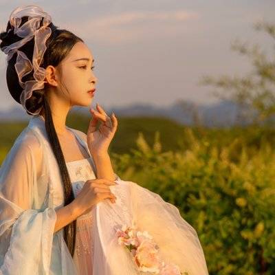 汉服模特