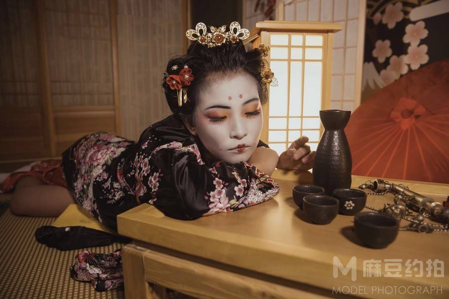 妆容模特