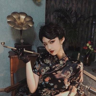 胶片模特