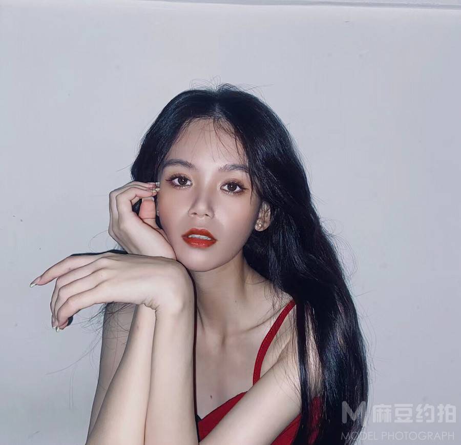 纪实模特