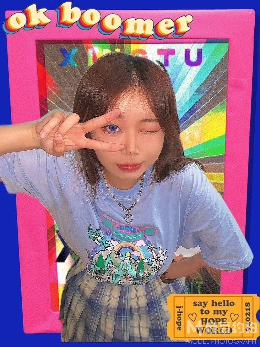 妆容模特