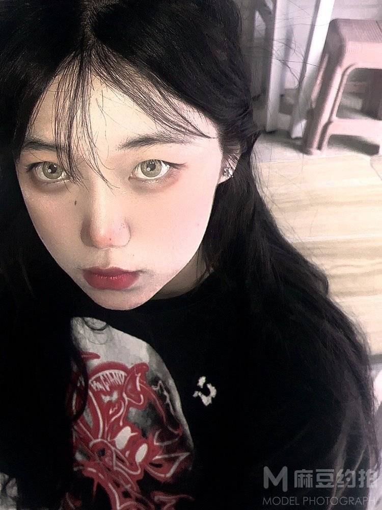 胶片模特