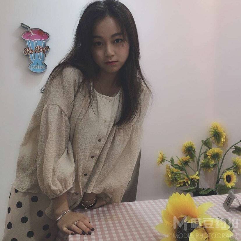 少女模特