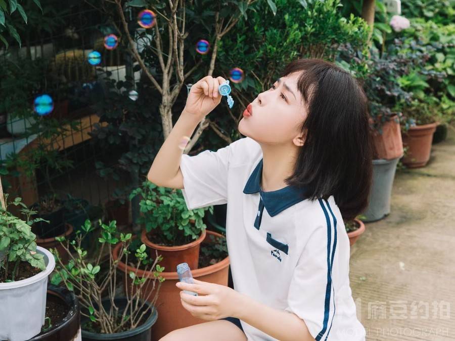 校园模特
