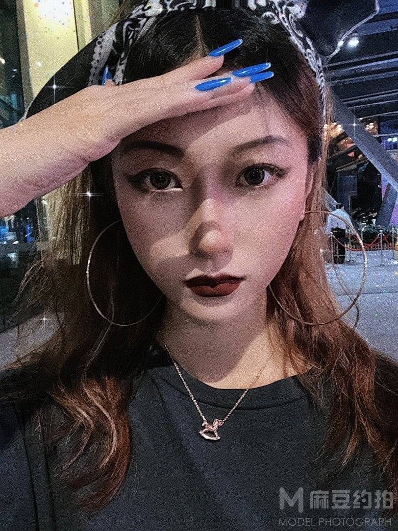 暗黑模特