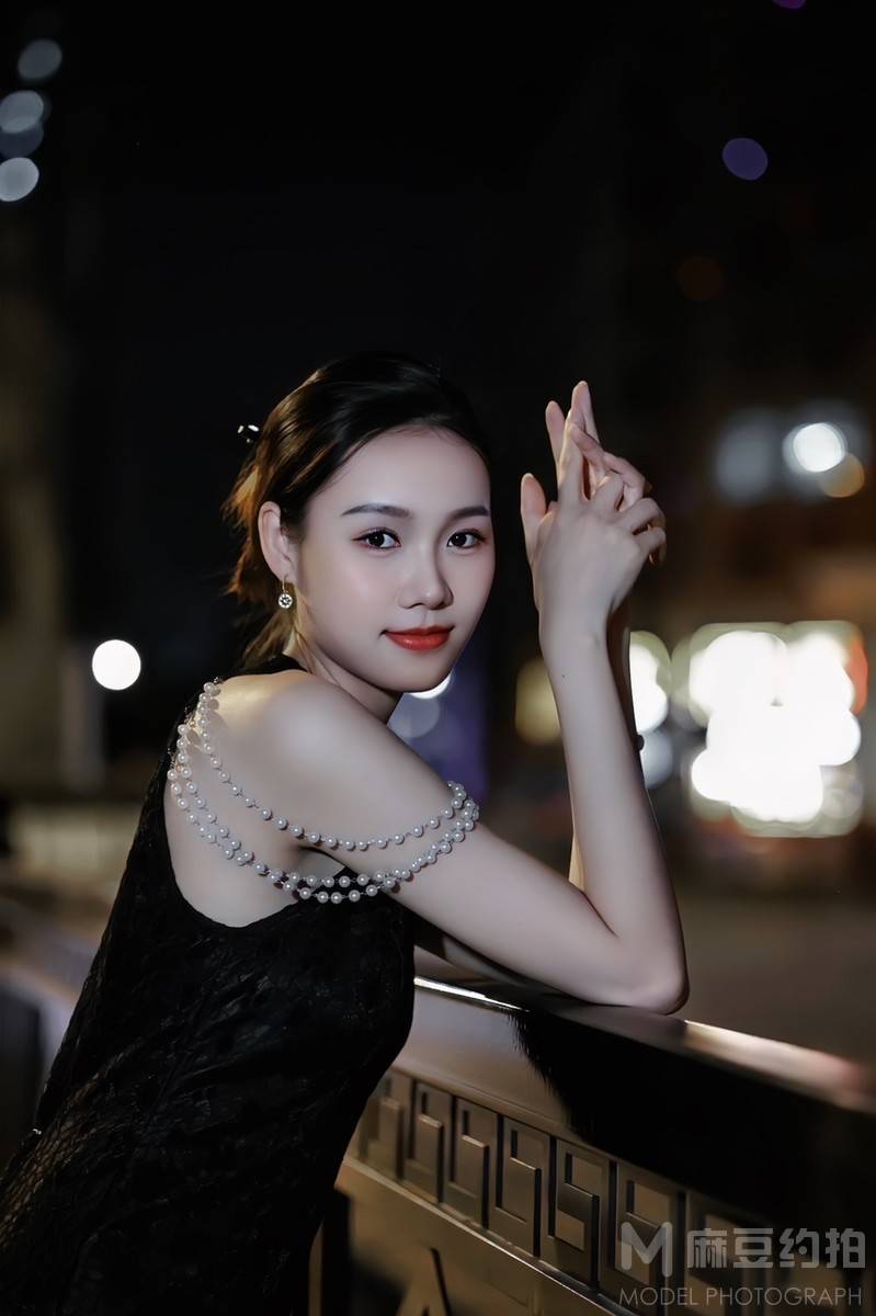 夜景模特