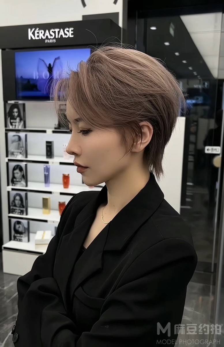 清新模特