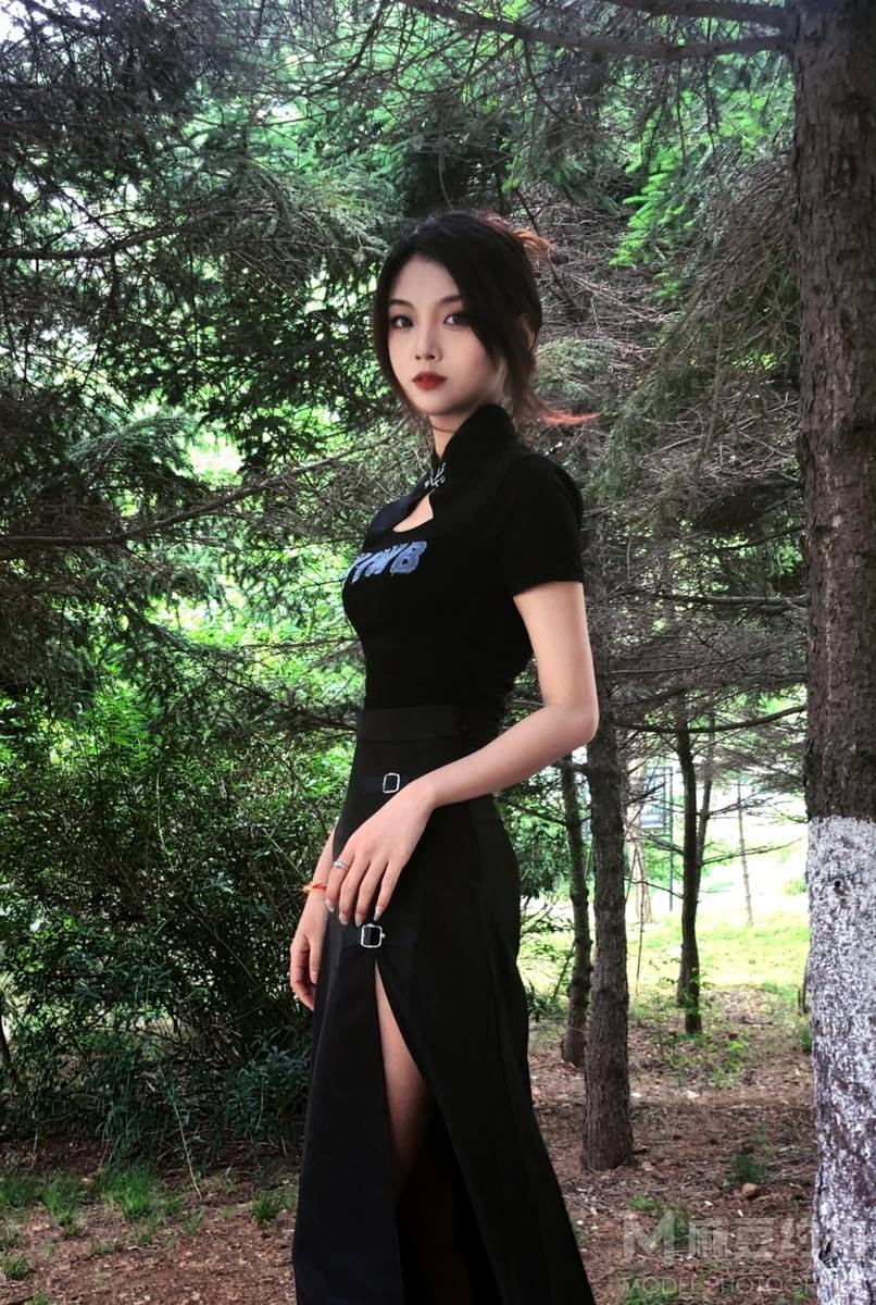 暗黑模特