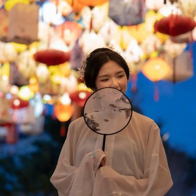 汉服模特