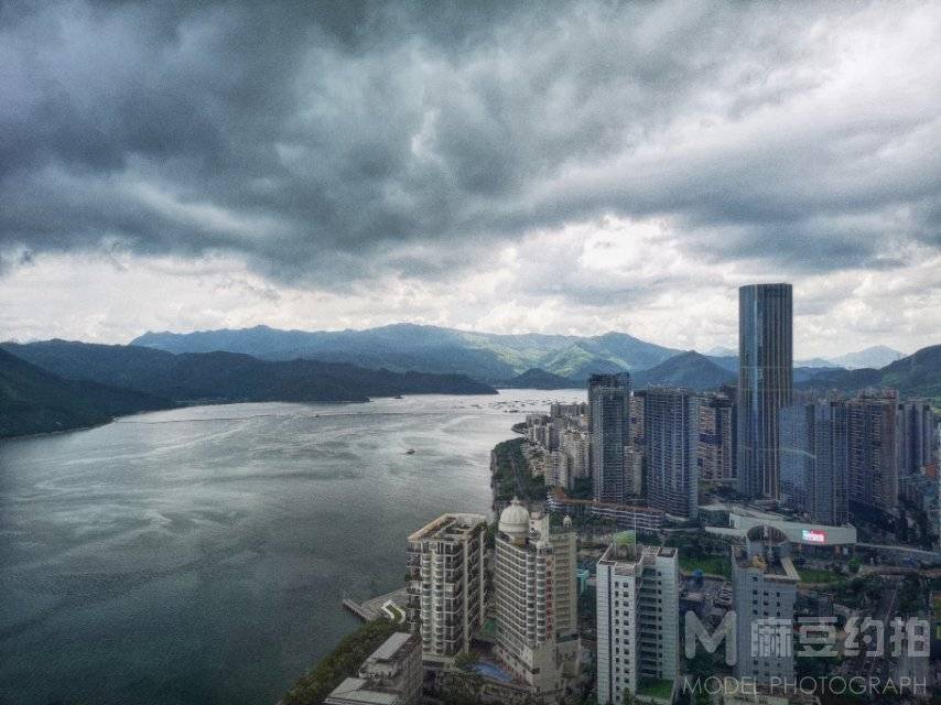 纪实模特