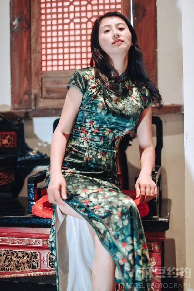 商务模特