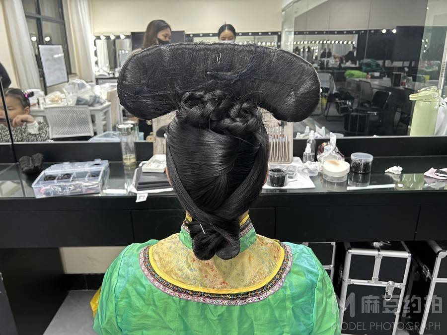 妆容模特