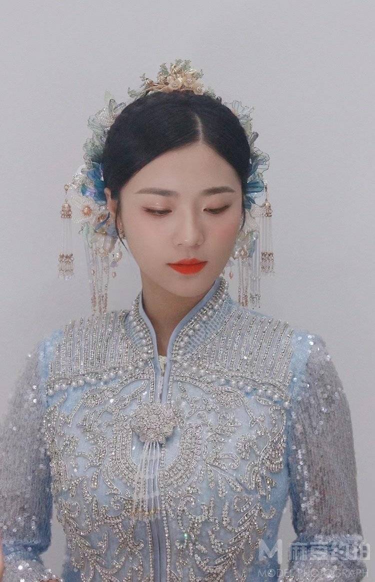妆容模特