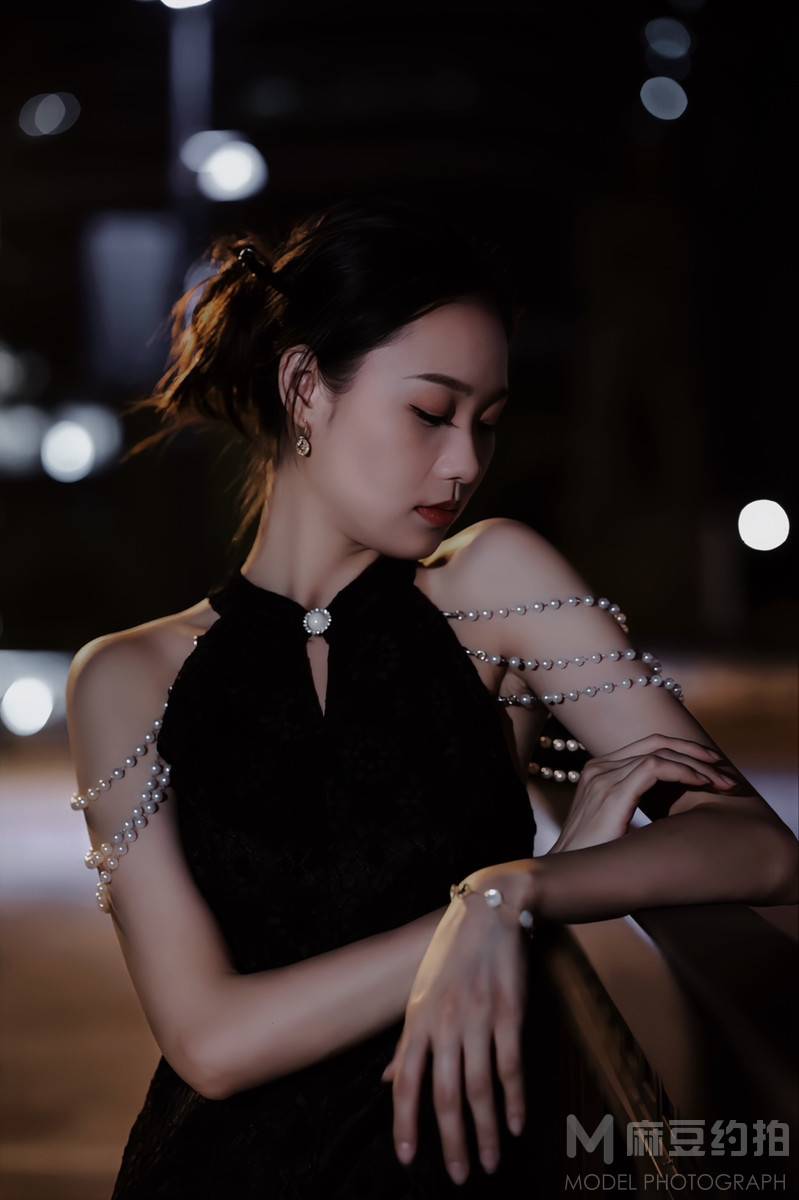 夜景模特