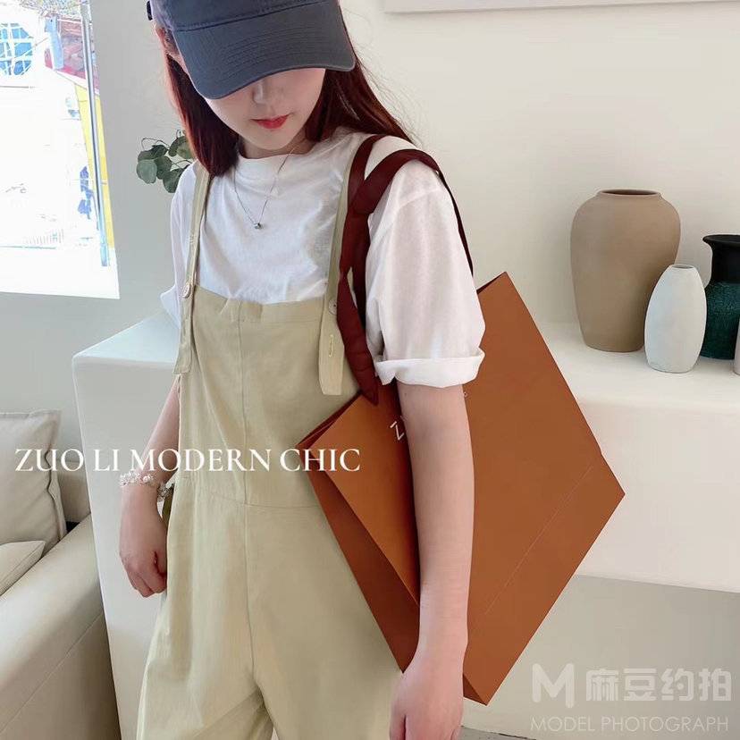 纪实模特