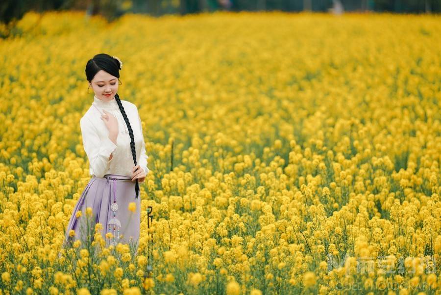 清新模特