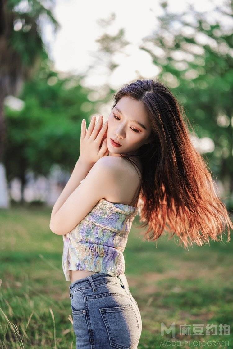 清新模特