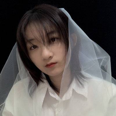黑白模特