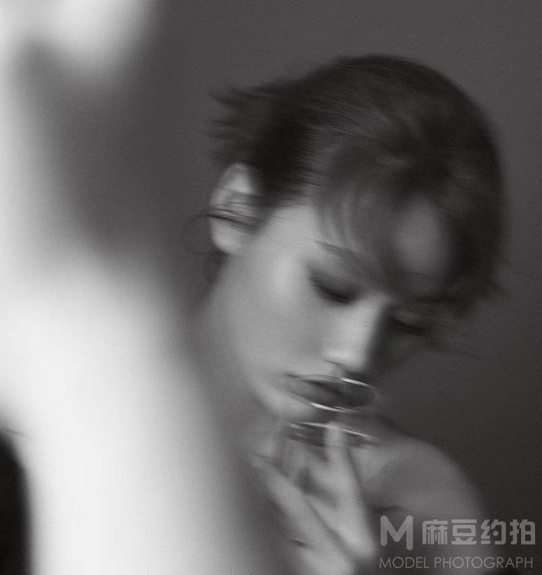 纪实模特