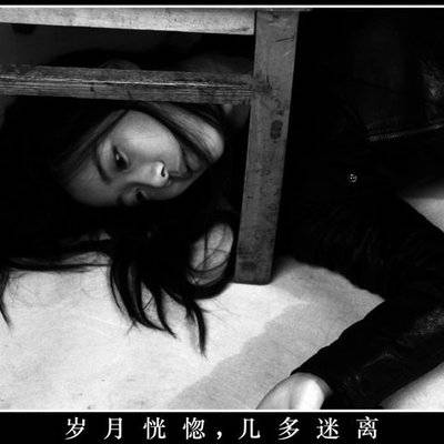 黑白模特