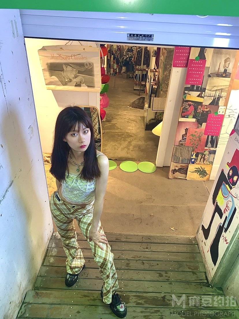 少女模特