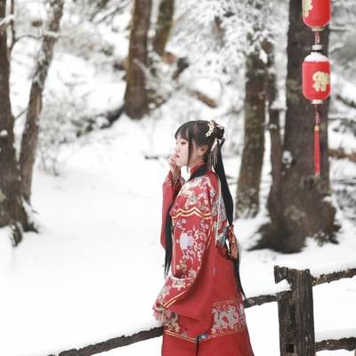 汉服模特