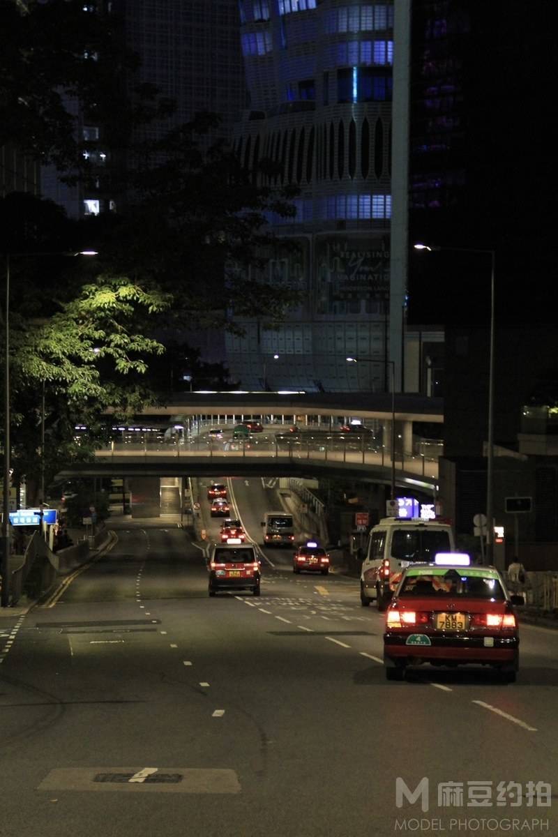 夜景模特