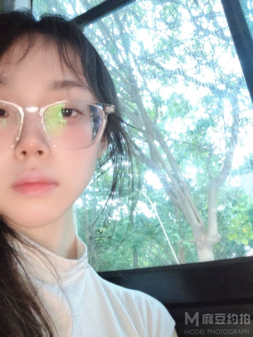 纪实模特