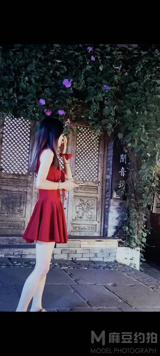 校园模特