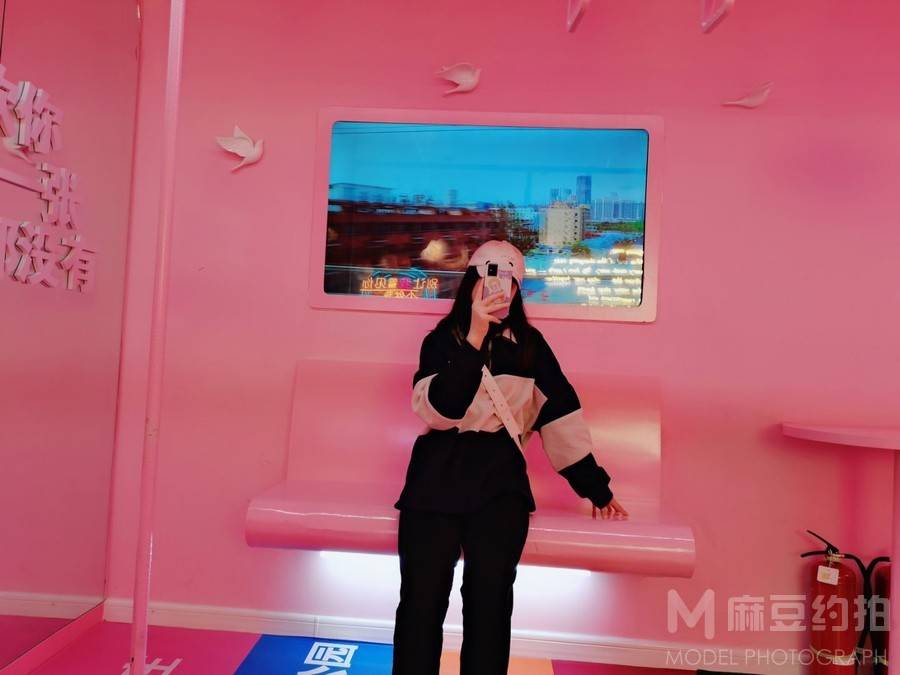 校园模特