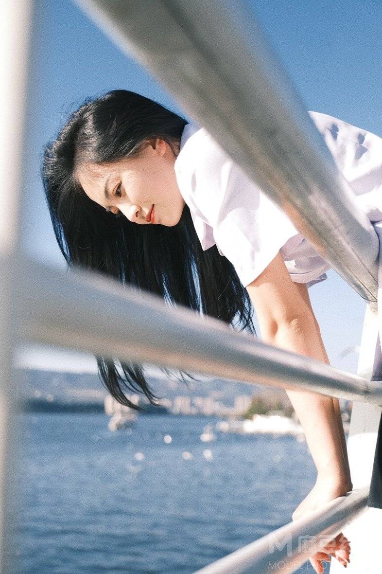 胶片模特