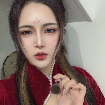 妆容模特