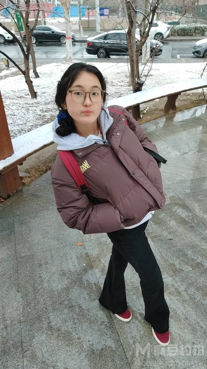 校园模特