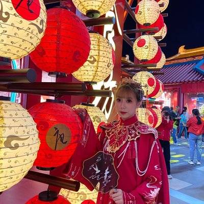 汉服模特