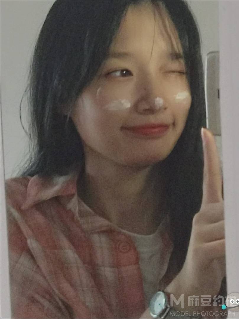 纪实模特
