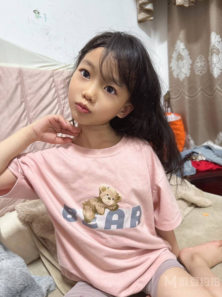 儿童摄影模特