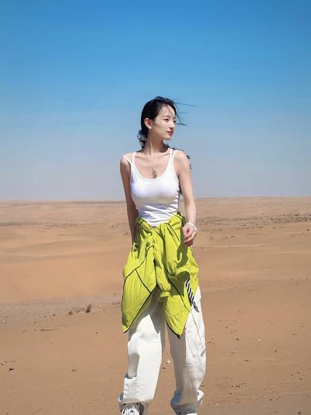 纪实模特