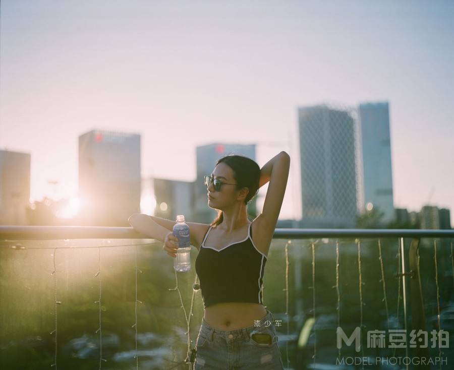 胶片模特