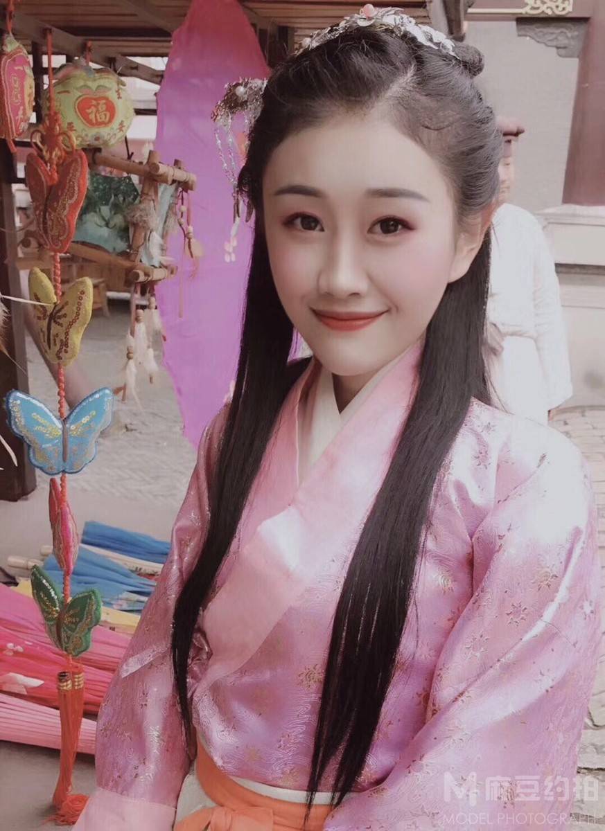 民国模特