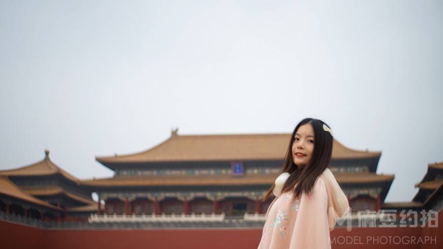 纪实模特